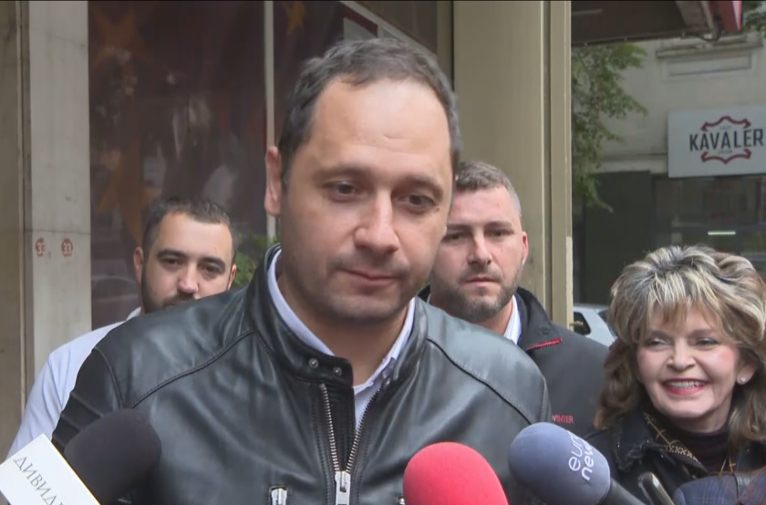 Опозицията в БСП поиска оставката на Корнелия Нинова