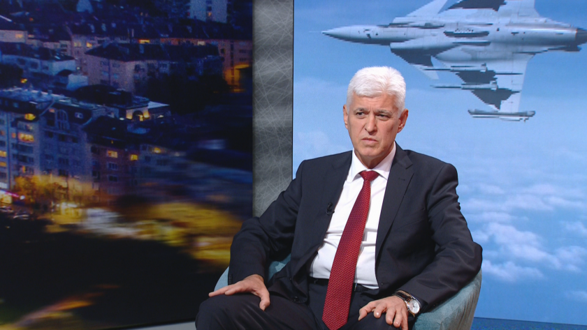 Става въпрос за 10 изтребителя на лизинг - с придобиване