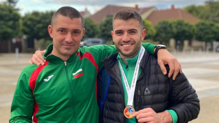йордан александров бронз висилка световната купа спортна гимнастика унгария