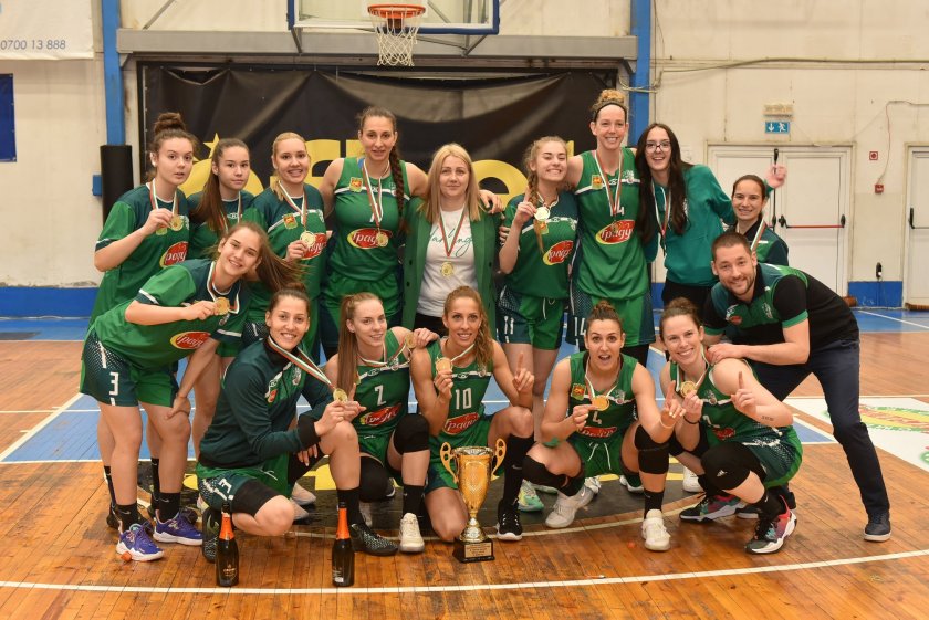 Баскетболният шампион на България при жените Берое Стара Загора започна