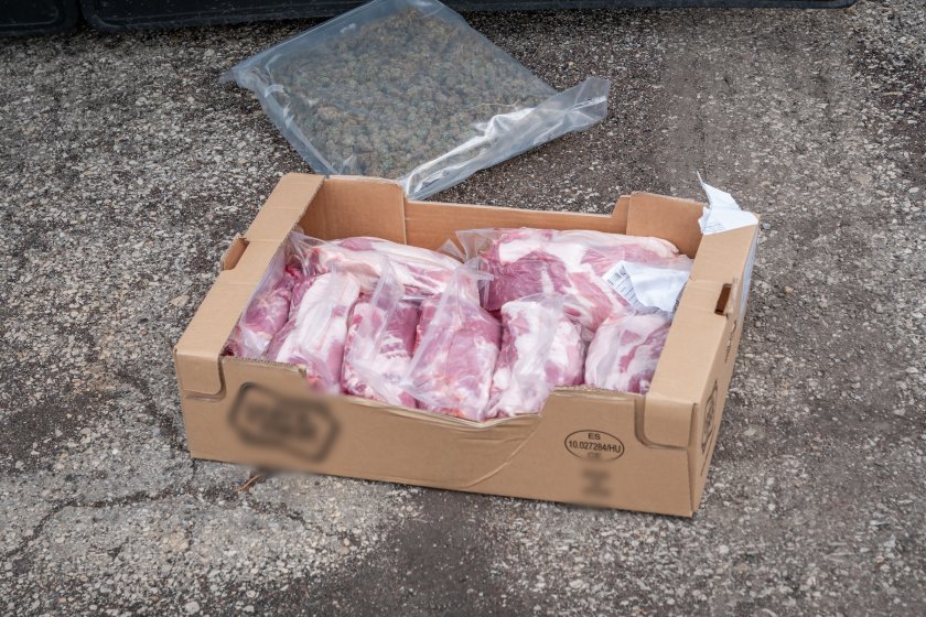 откриха голямо количество марихуана скрита камион месо перник снимки