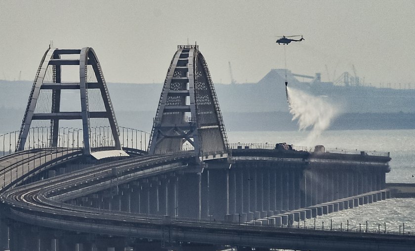 данс проверява маршрута камиона взривен кримския мост