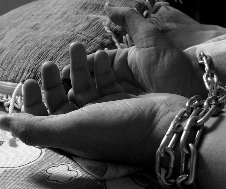 468 души са станали жертва на трафик на хора у