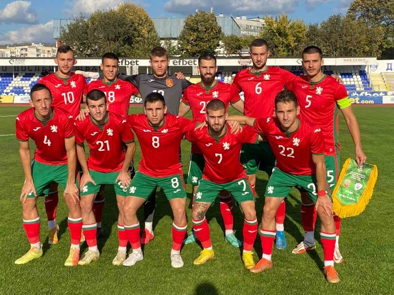 Аматьорският национален тим на България отстъпи с 0:1 на Република Ирландия в последния си двубой от група 6 на междинния квалификационен кръг на УЕФА Купа на регионите.