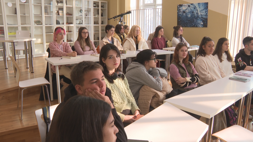 33 години от 10 ноември 1989-та - началото на прехода