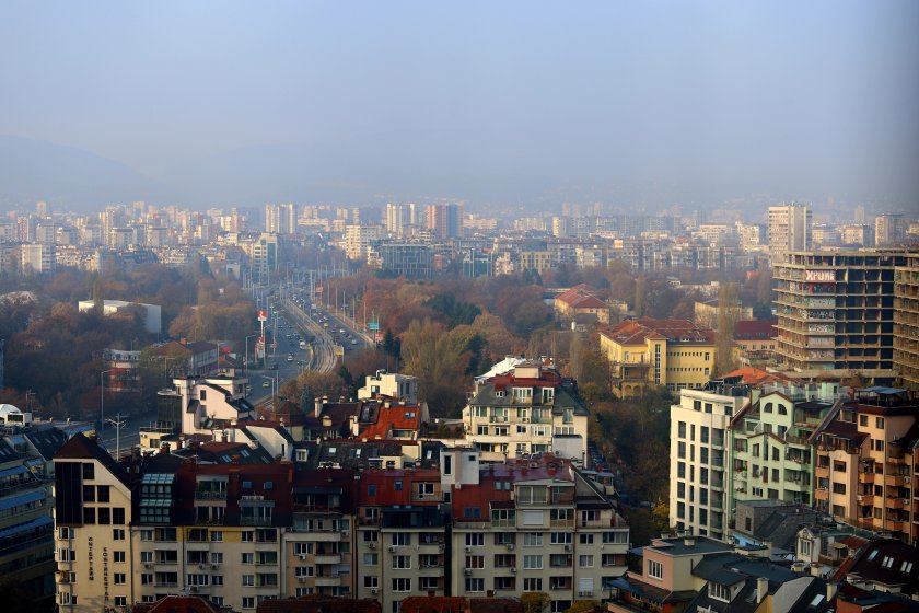 Слънчево следобед: Максимални температури между 12 и 17 градуса