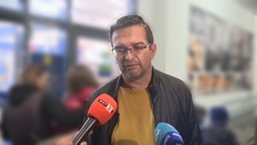 Вече осми ден продължава издирването на 12-годишния Александър от Перник.