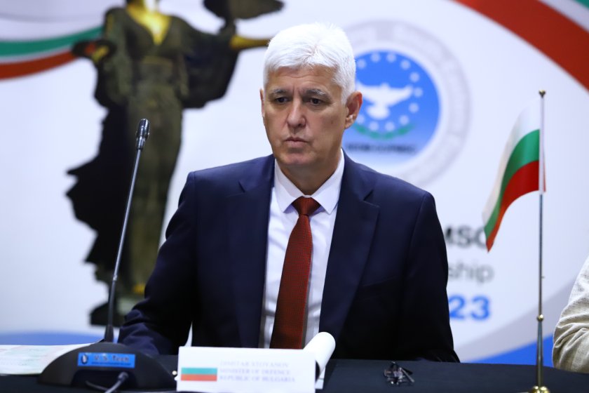 Подготвя се логистичната операция по доставка на въоръжение за Украйна