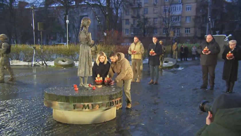 Украйна почита днес паметта на милионите жертви на гладомора от
