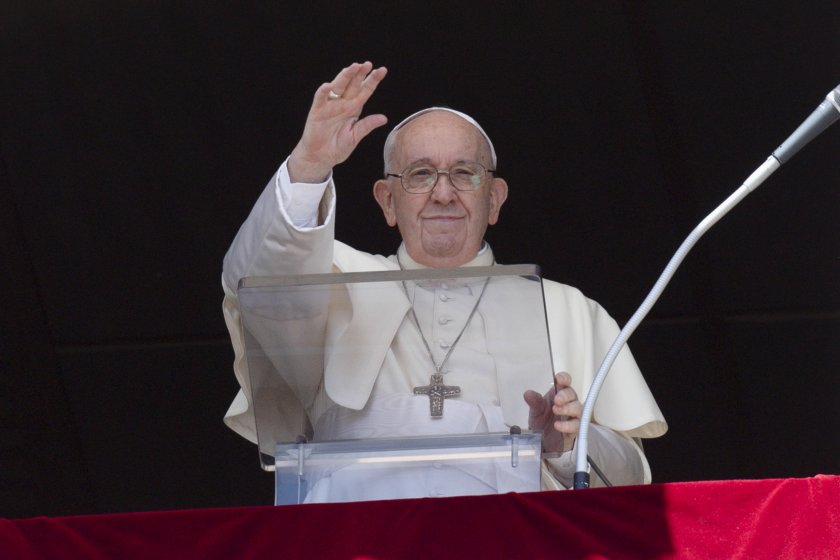 Папа Франциск призова властите в Израел и Палестина да положат