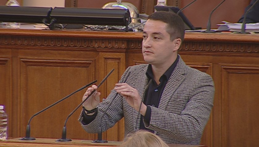 Вижте изказването на Явор Божанков, заради което го изключиха от ПГ на БСП (ВИДЕО)