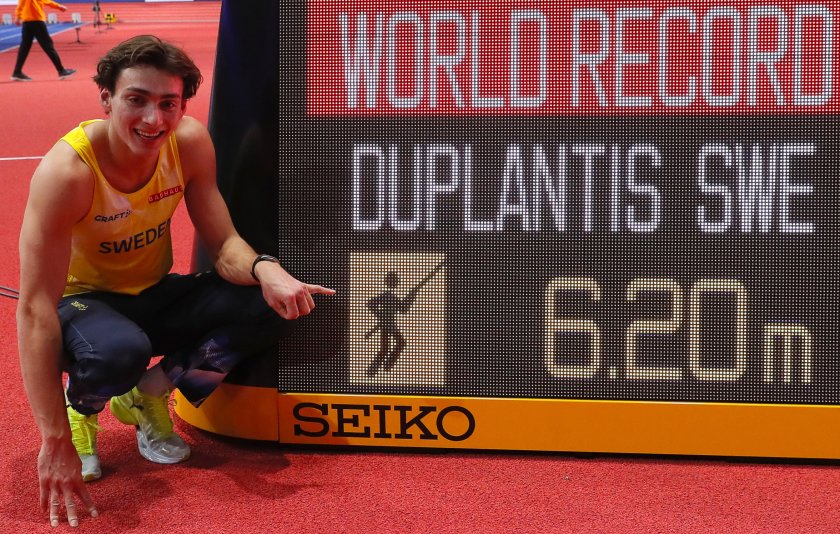 Световната рекордьорка на 400 метра с препятствия Сидни Маклафлин-Левроун и