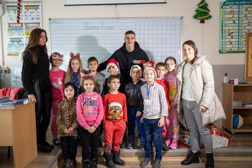 Кирил Десподов ще дари 112 топки на школи и училища
