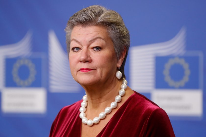 европейската комисия очаква положителен резултат българия шенген