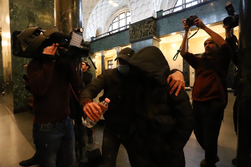 Военният прокурор Адалберт Кръстев разказа пред съда потресаващи подробности за