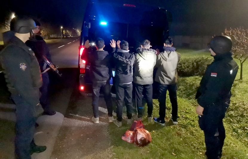 сръбската полиция разби престъпна група трафик мигранти българия