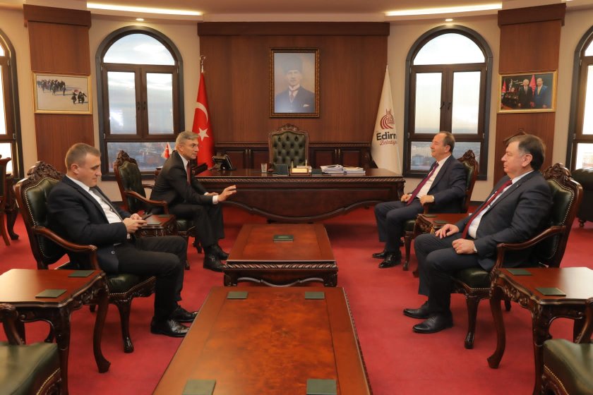 Председателят на ДПС Мустафа Карадайъ е на визита в Република