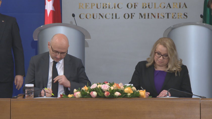Булгаргаз подписа споразумение, чрез което получава достъп до терминалите и