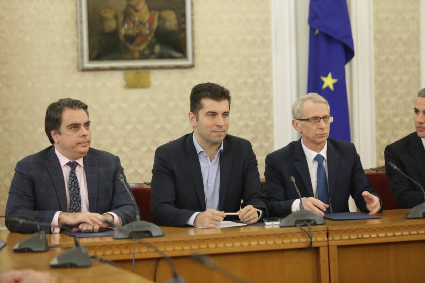 Продължаваме Промяната провежда среща с парламентарно представените партии във връзка