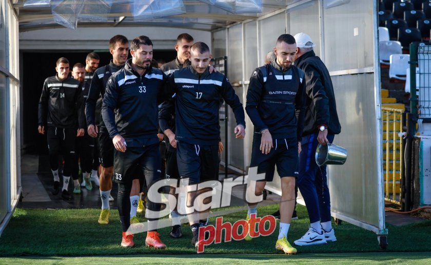 Славия заминава на лагер в Турция с група от 29 футболисти, потвърдиха от клуба във вторник. 