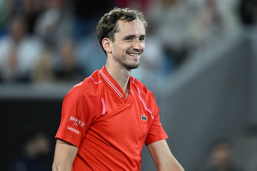 Руснакът Даниил Медведев се класира за третия кръг на Откритото първенство на Австралия по тенис.