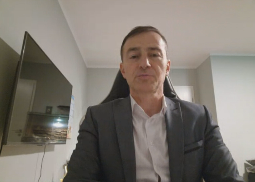 Външният министър на РСМ Буяр Османи е от малкото европейски