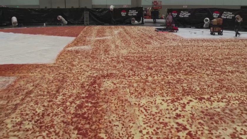 Най-голямата пица в света, опит за световен рекорд в Лос Анджелис
