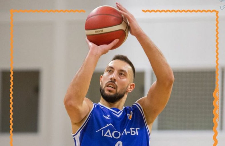 Димитър Маринчешки вече е играч на шампиона Балкан. Той подписа