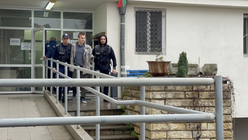 Задържаха издирвания шофьор за гонката в Бургас