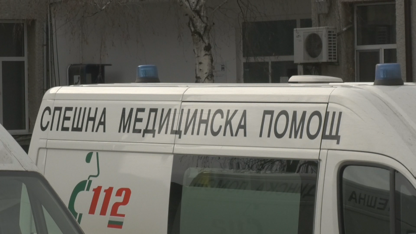Управителят на болницата в Карлово подкара линейка на Спешна помощ,