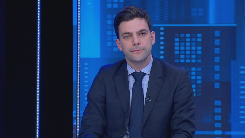 Никола Минчев: Сериозно се обмисля обединение с "Демократична България"