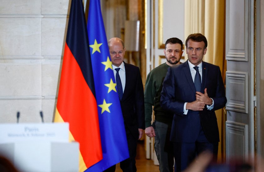 Украинският президент отново отправи молба към Франция и Германия да