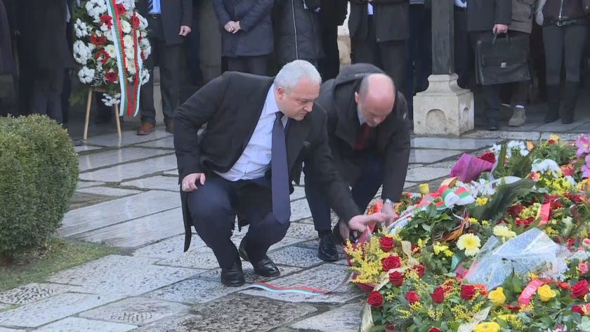 живо българската делегация отдаде почит паметта гоце делчев скопие
