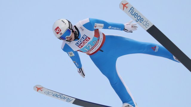Водачът в генералното класиране на Световната купа по ски скок