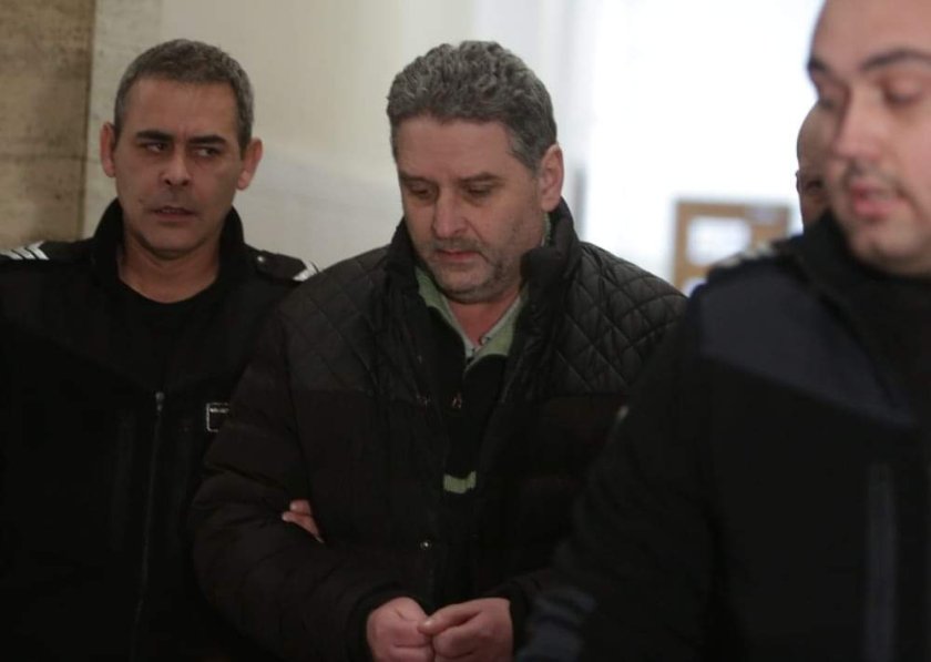 оставиха ареста бившия полицай румен тонев обвинен убийството психолога иван владимиров