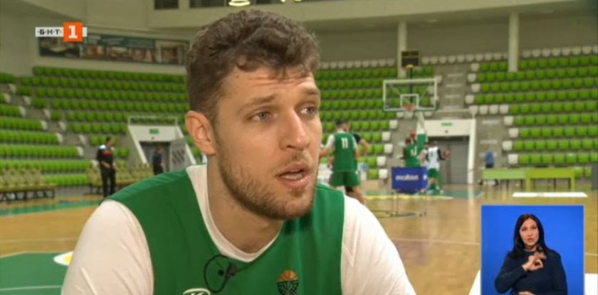 Баскетболният национал на България Александър Везенков вярва, че може да