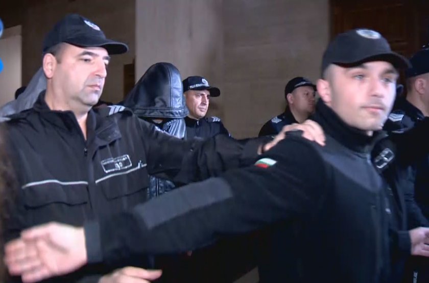 Прокуратурата поиска постоянен арест за 5 от обвинените за смъртта