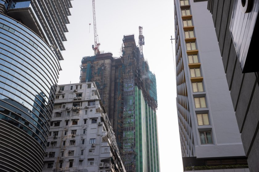 новостроящ небостъргач горя хонконг