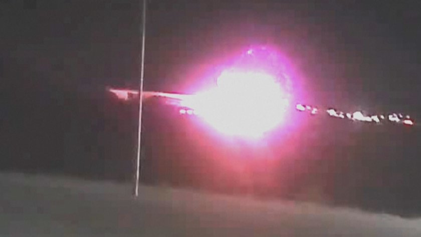 Повече от 36 часа продължава работата на аварийните екипи на