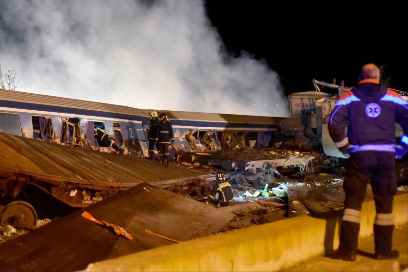 Двама български граждани са ранени при влаковата катастрофа в Гърция,