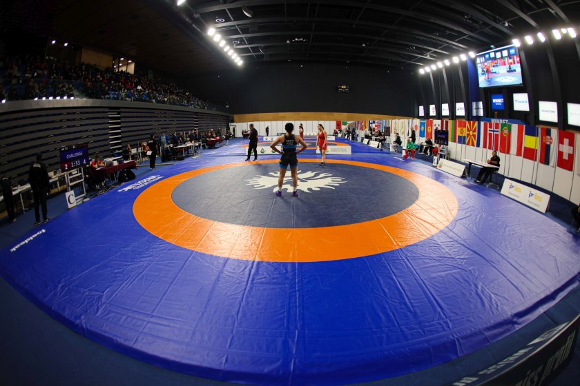 Петима българи ще спорят за титлите на турнира по борба