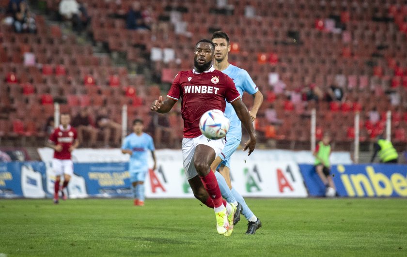 Нападателят на ЦСКА Дюкенс Назон бе избран за Играч №1