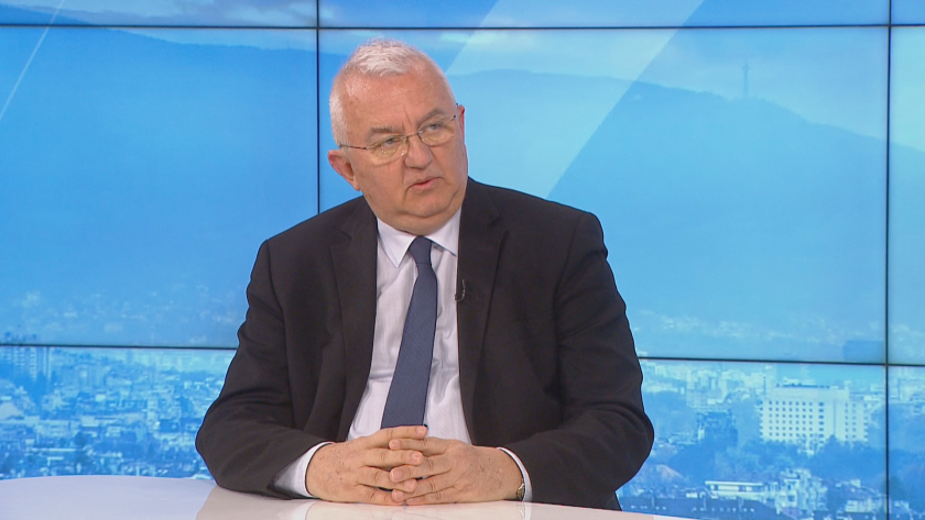 Ще има много интензивни пътувания у нас и в чужбина