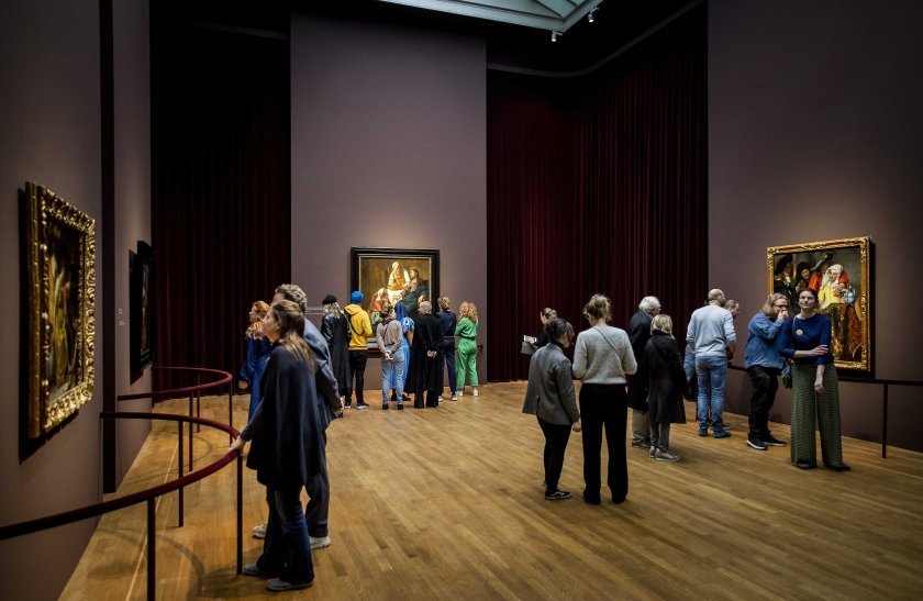 известна картина вермеер създадена изкуствен интелект предизвика спор музей нидерландия