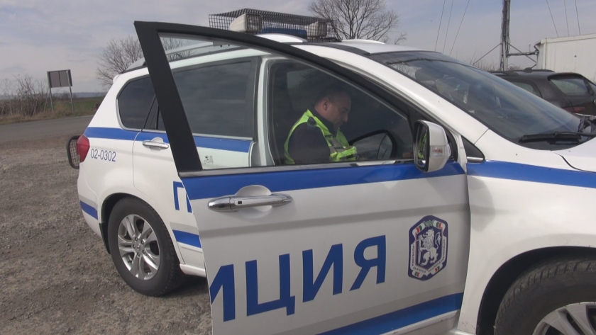 Сирийски бежанец с хуманитарен статут у нас опита да подкупи