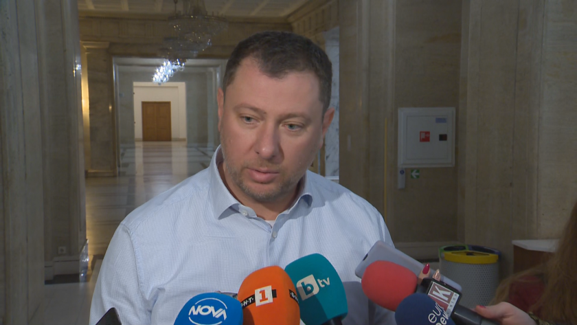 Необходимите за извънредния вот на 2 април близо 12 хиляди