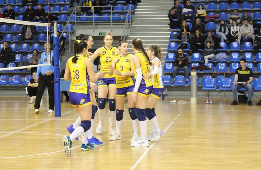 Марица (Пловдив) стартира с победа полуфиналните сблъсъци със Славия (София)