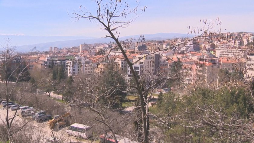 320 хиляди българи ще пътуват за Великден, прогнозират от Института