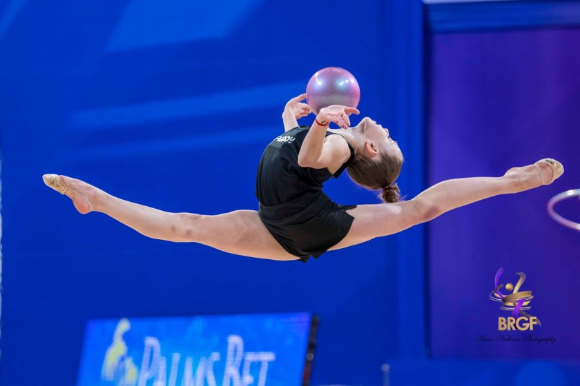 Започна Световната купа по художествена гимнастика в София