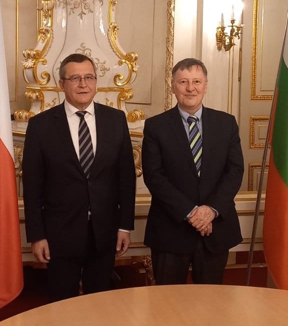 Необходимо е разширяване на обмена на студенти по образователните програми